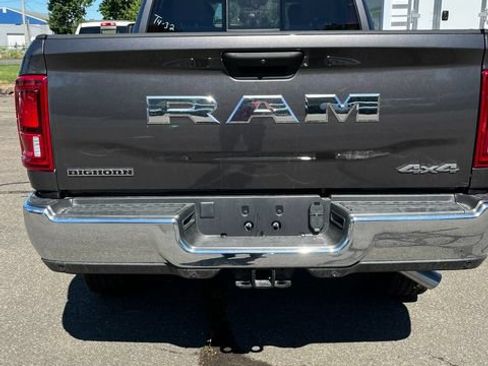 New 2026 RAM 2500 Big Horn AWD/4WD image 4
