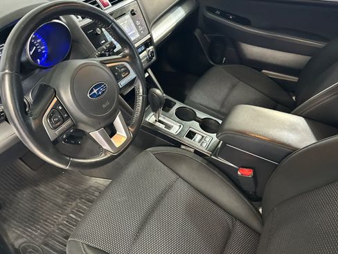 Used 2016 Subaru Outback 2.5i Premium AWD/4WD image 12