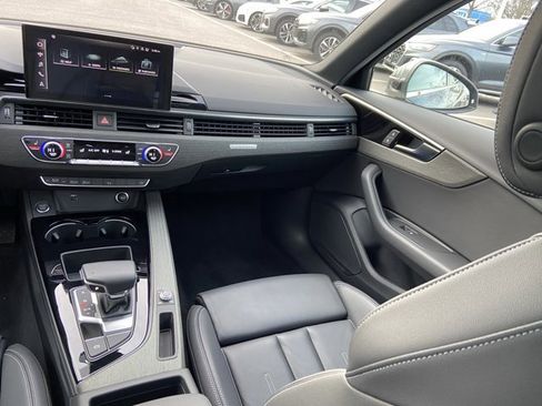 Used 2023 Audi A4 2.0T Premium w/ Convenience Package image 14