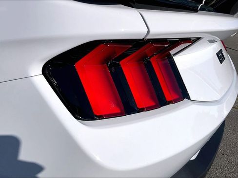 Used 2025 Ford Mustang GT w/ GT Performance Package RWD image 29