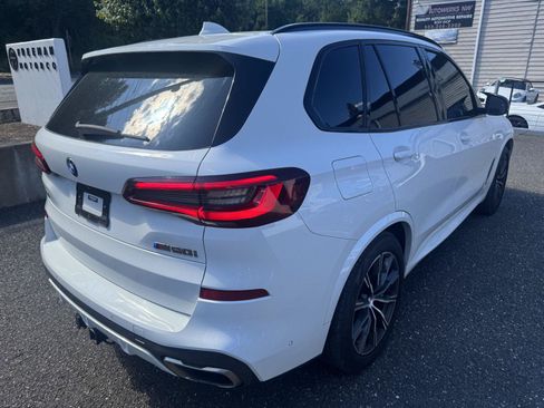 Used 2022 BMW X5 M50i w/ Premium Package AWD/4WD image 3