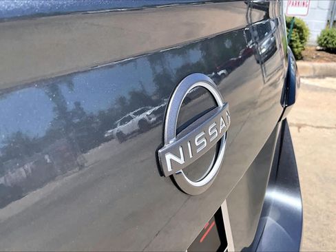 Certified 2025 Nissan Versa SV w/ Trunk Package FWD image 10
