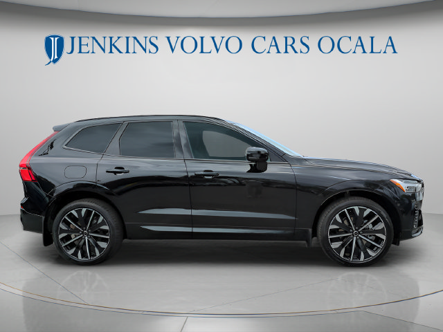 New 2026 Volvo XC60 B5 Ultra w/ Protection Package Premier AWD/4WD image 2