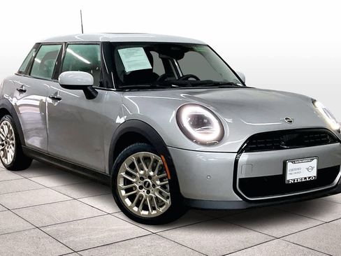 Certified 2025 MINI Cooper 4-Door Hardtop image 2