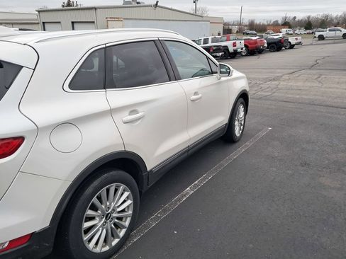 Used 2024 Buick Encore GX Avenir w/ Avenir Convenience Package image 8