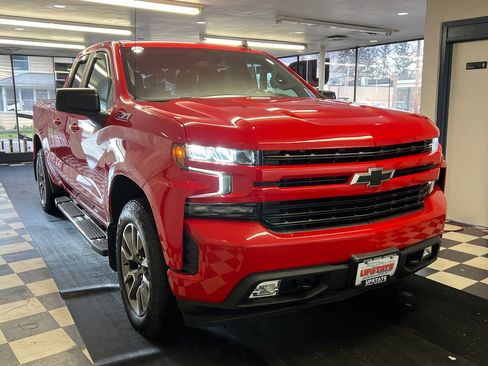Used 2019 Chevrolet Silverado 1500 RST AWD/4WD image 1