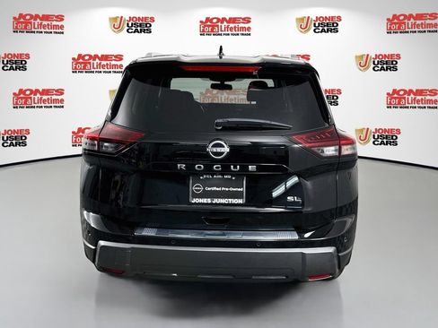 Certified 2024 Nissan Rogue SL FWD image 16