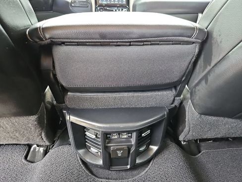 Used 2024 RAM 2500 Laramie w/ Safety Group AWD/4WD image 22