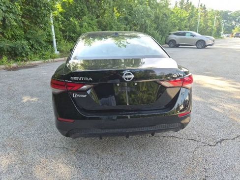 Used 2024 Nissan Sentra SV w/ All-Weather Package FWD image 6