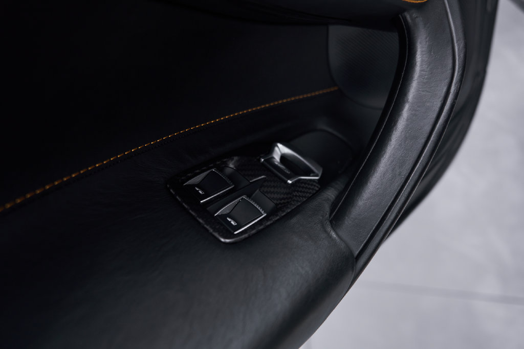 Used 2021 McLaren 765LT RWD image 61