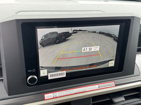 New 2026 Toyota Tacoma SR5 RWD image 6