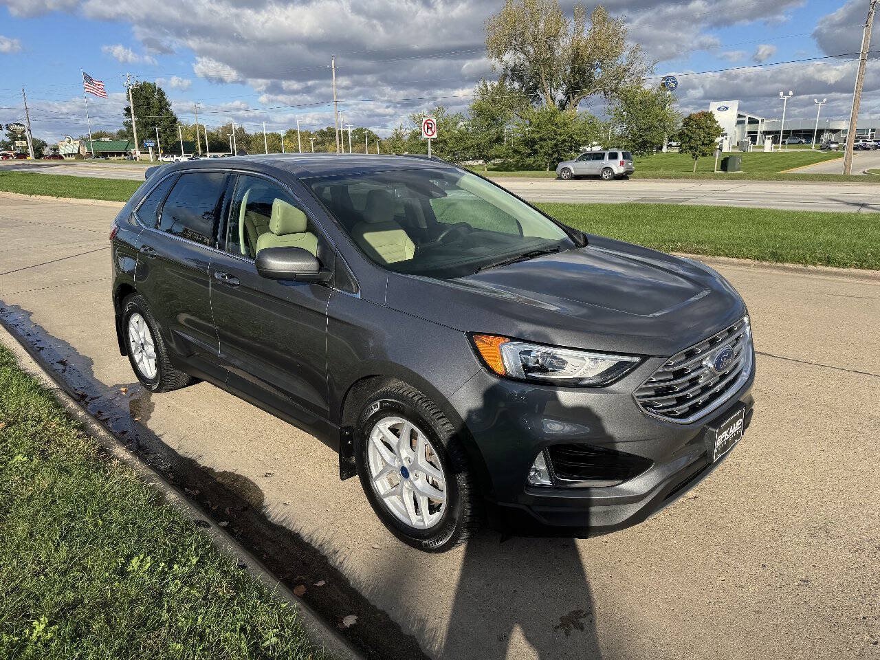 Used 2021 Ford Edge SEL w/ Convenience Package AWD/4WD image 7