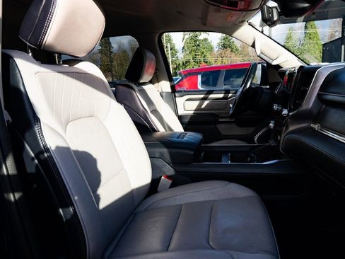 Used 2023 RAM 1500 Limited image 28