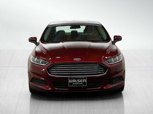 Used 2015 Ford Fusion S image 8