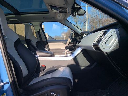 Certified 2022 Land Rover Range Rover Sport SVR image 18