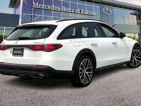 Used 2025 Mercedes-Benz E 450 4MATIC All-Terrain Wagon image 10