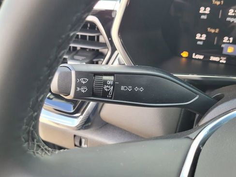 New 2026 GMC Canyon Elevation w/ Technology Package image 22