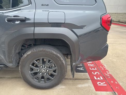 Used 2025 Toyota 4Runner SR5 RWD image 6