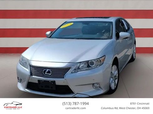 Used 2013 Lexus ES 300h w/ Luxury Pkg FWD image 1