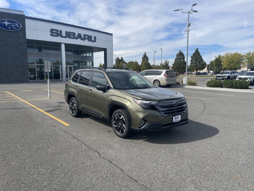 New 2026 Subaru Forester Premium AWD/4WD image 2