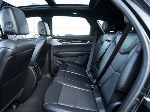 Used 2024 Cadillac XT5 Premium Luxury w/ Technology Package image 22