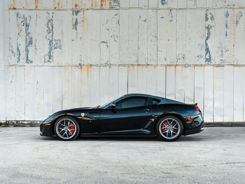 Used 2011 Ferrari 599 GTO RWD image 3