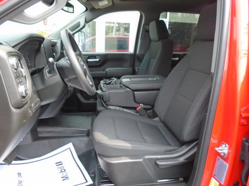 New 2025 GMC Sierra 3500 Pro w/ Convenience Package image 17