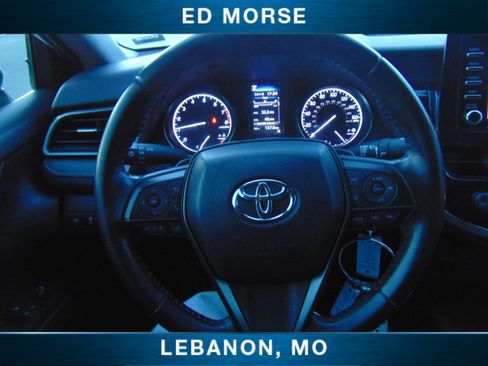 Used 2021 Toyota Camry SE image 22