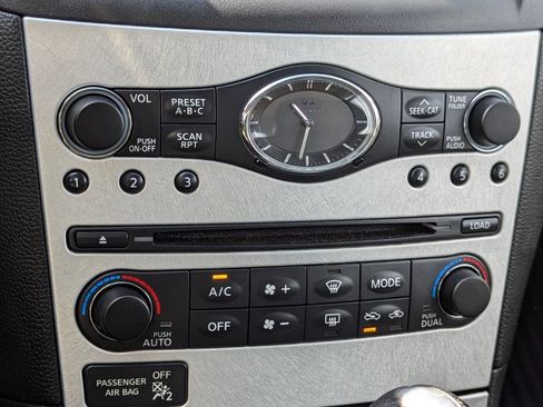 Used 2009 INFINITI G37 x Sedan w/ Premium Pkg image 21