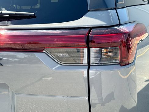New 2026 Subaru Outback Limited AWD/4WD image 34
