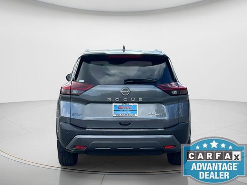 Used 2023 Nissan Rogue SL w/ SL Premium Package image 4