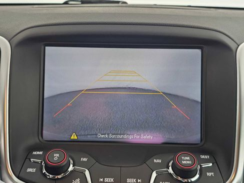 Used 2015 Chevrolet SS image 28