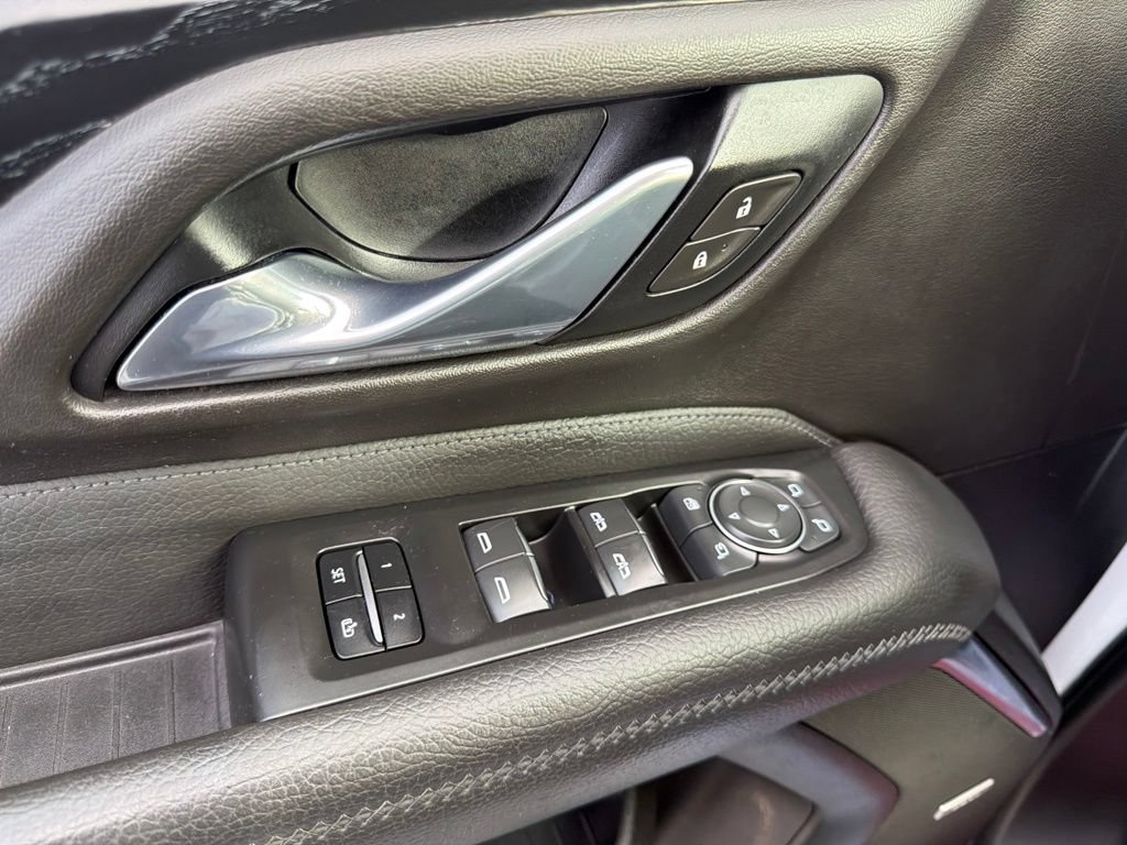 Used 2021 GMC Yukon Denali AWD/4WD image 34