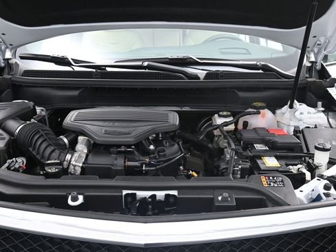 New 2025 Cadillac XT5 Sportv w/ Technology Package image 16