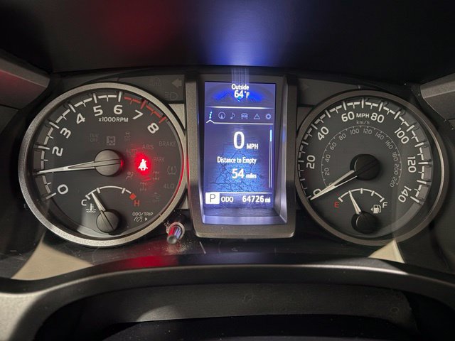 Used 2021 Toyota Tacoma TRD Sport w/ TRD Premium Sport Package AWD/4WD image 17