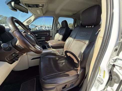 Used 2015 RAM 2500 Longhorn w/ Convenience Group image 27