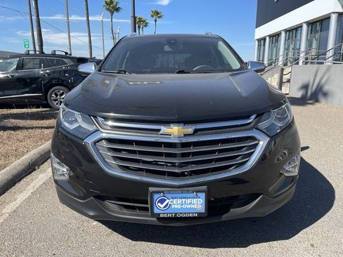 Used 2018 Chevrolet Equinox Premier image 2