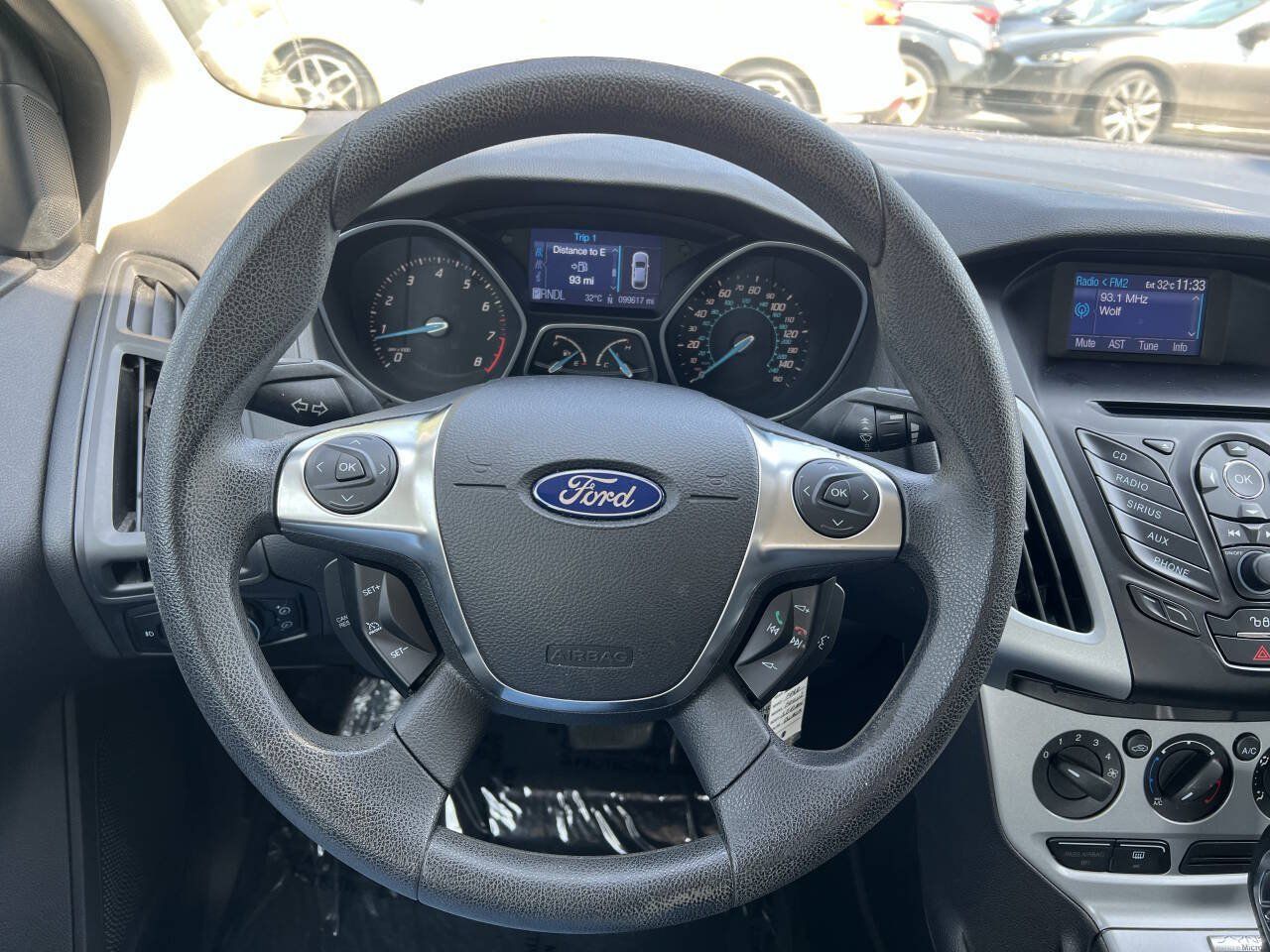 Used 2012 Ford Focus SE FWD image 14