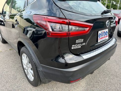 Used 2021 Nissan Rogue Sport S AWD/4WD image 14