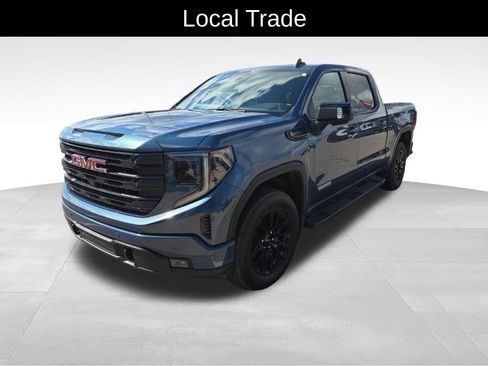 Used 2025 GMC Sierra 1500 Elevation w/ Elevation Premium Package AWD/4WD image 8