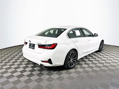 Used 2019 BMW 330i xDrive Sedan w/ Convenience Package image 9