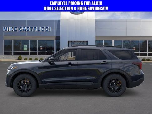 New 2026 Ford Explorer Tremor w/ Tremor Convenience Package AWD/4WD image 3