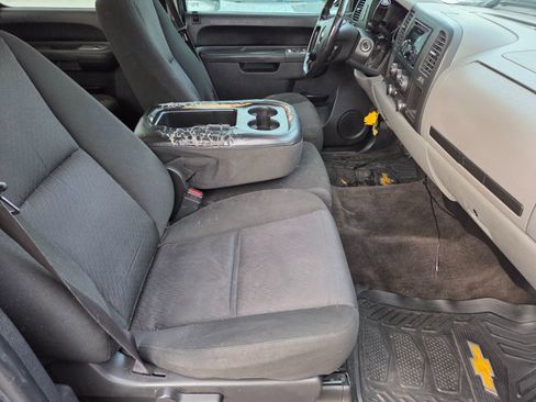Used 2011 Chevrolet Silverado 1500 LS RWD image 13