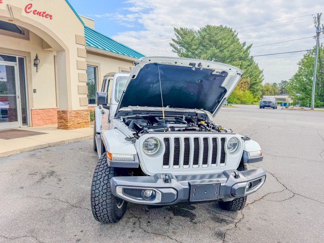 Used 2019 Jeep Wrangler Unlimited Sahara AWD/4WD image 18