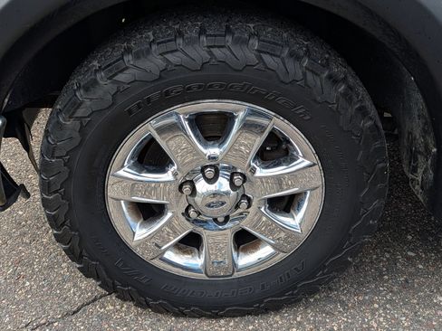 Used 2014 Ford F150 XLT w/ Equipment Group 302A Luxury AWD/4WD image 12