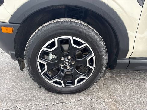 Used 2025 Ford Bronco Sport Outer Banks w/ Outer Banks Tech Package+ image 12