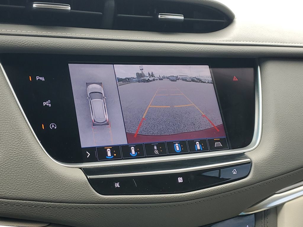 Used 2020 Cadillac XT5 Premium Luxury FWD image 30