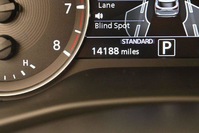 Used 2024 INFINITI QX50 Luxe AWD/4WD image 20