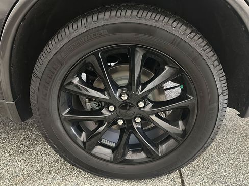 Used 2018 Dodge Durango GT w/ Trailer Tow Group IV AWD/4WD image 11