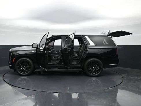 Used 2025 Cadillac Escalade Premium Luxury w/ Touring Package AWD/4WD image 53